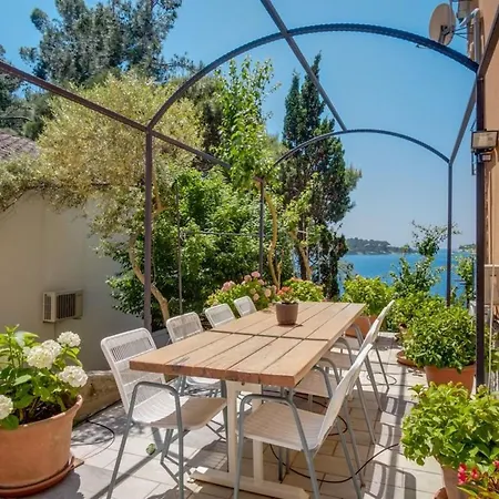 Magnolia - Magnolia By Interhome Mali Losinj